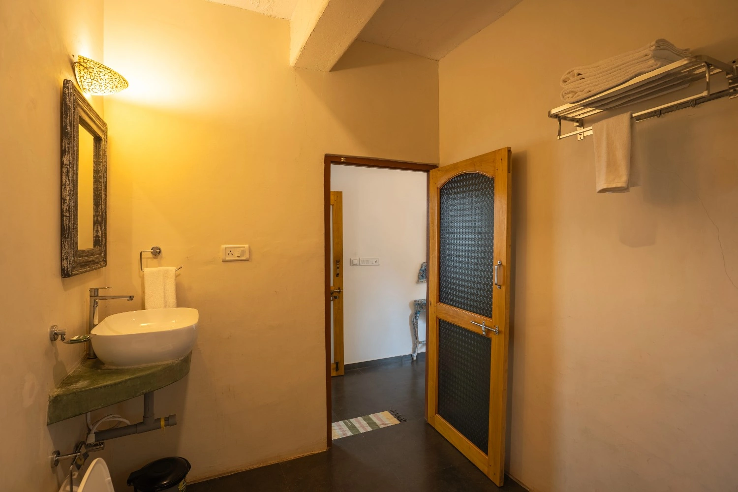 Luxury Suite at Alpaviram
