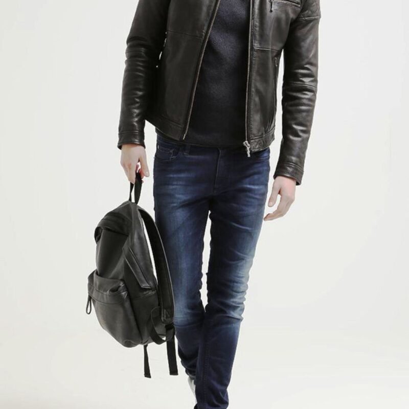 Jacket 32